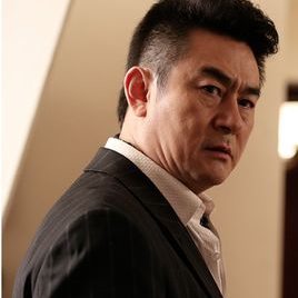 李洪涛照片