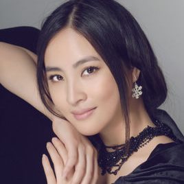 郑佳欣照片
