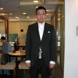 王世均照片