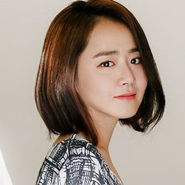 文瑾莹照片