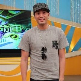 唐志中照片