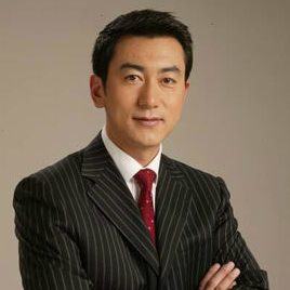 鲁健照片