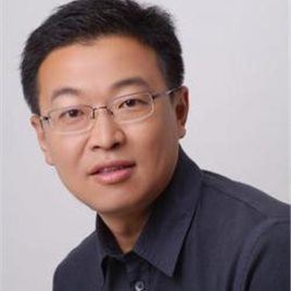 侯丰照片