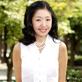 洪莉娜照片