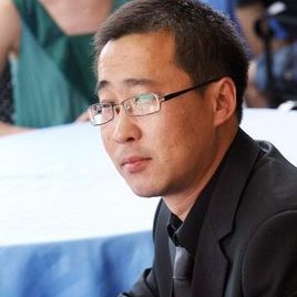 王宏伟照片