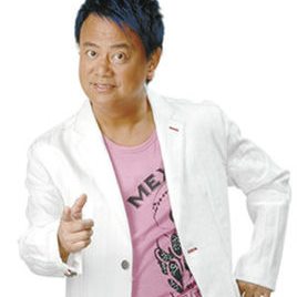 陈百祥照片