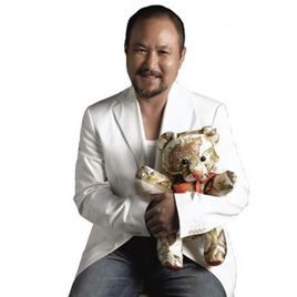 张镐哲照片