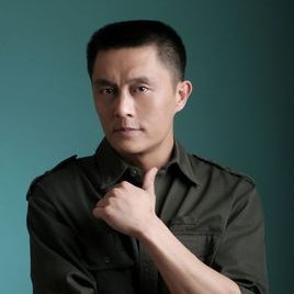 常戎照片