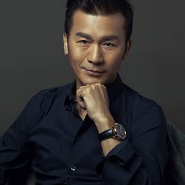 黄文豪照片