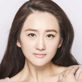李玥照片