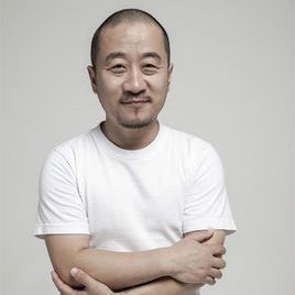李彧照片