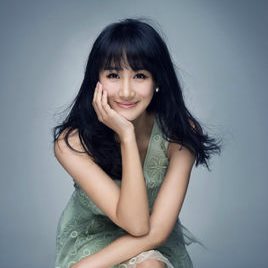 李丹妮照片