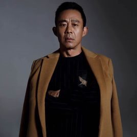 侯勇照片