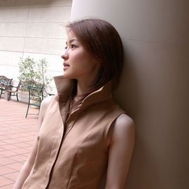 大石彩香照片