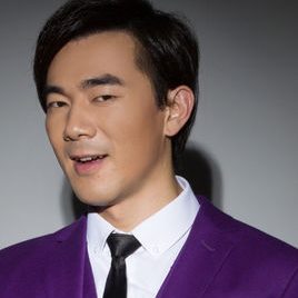 黄成麟照片