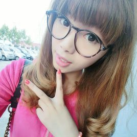 惠儿照片