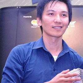 张觉隆照片