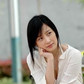 蓝莹莹照片
