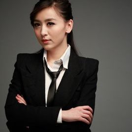 裴琳照片