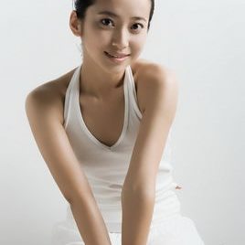 高一童照片