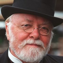 理查德·阿滕伯勒照片