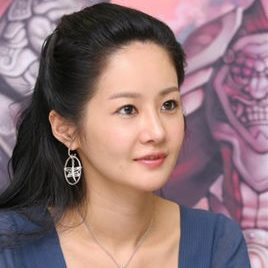 金佳妍照片