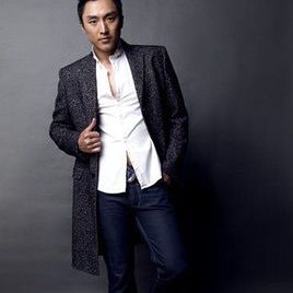 李东翰照片
