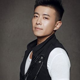李槐龙照片