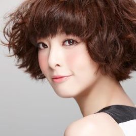 李依瑾照片