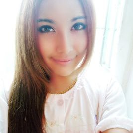 李媛静照片