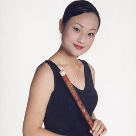 廖彬曲照片