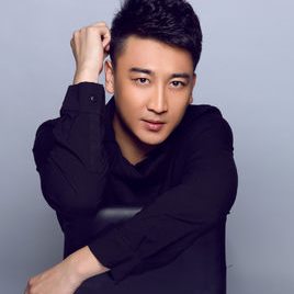 刘博皓照片