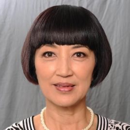 马海伦照片