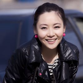纳伊莎照片