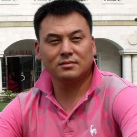 任希鸿照片