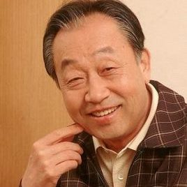 申久照片