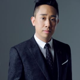 白凯南照片