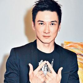 胡渭康照片