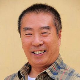 李迎旗照片