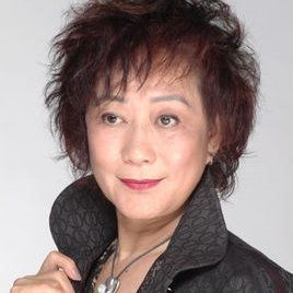 黄文慧照片