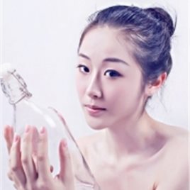 袁杨纯子照片