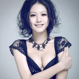杨渝渝照片