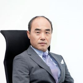 姜信日照片