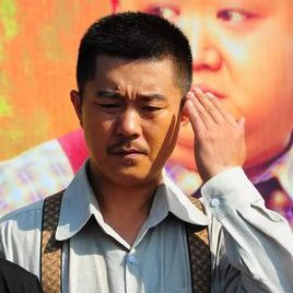 高一玮照片
