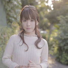 藤田麻衣子照片