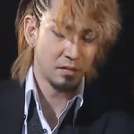 佐伯太辅照片