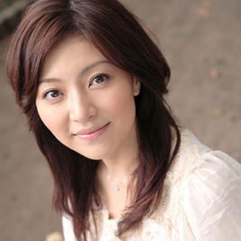 本名阳子照片