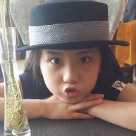 蔡芷瑜照片