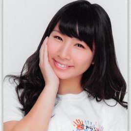 赤枝里里奈照片