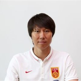 李铁照片